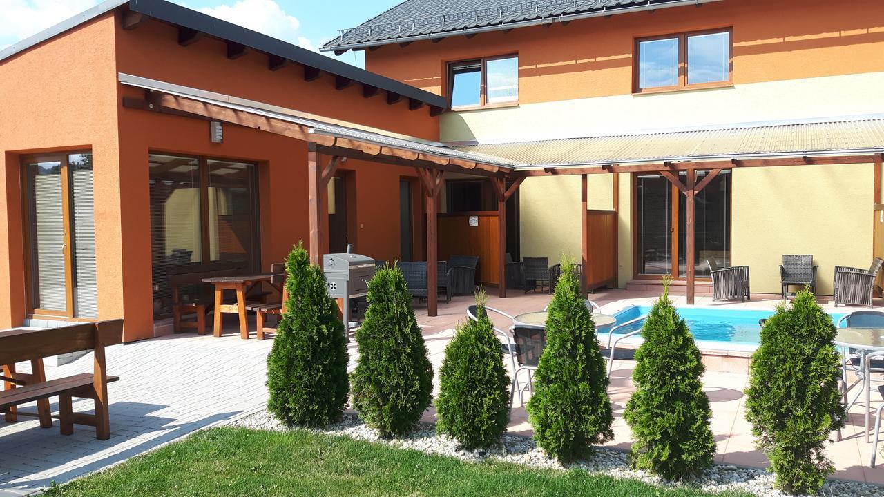 Apartmany Sophia 5 A 6 Velké Losiny Exteriör bild